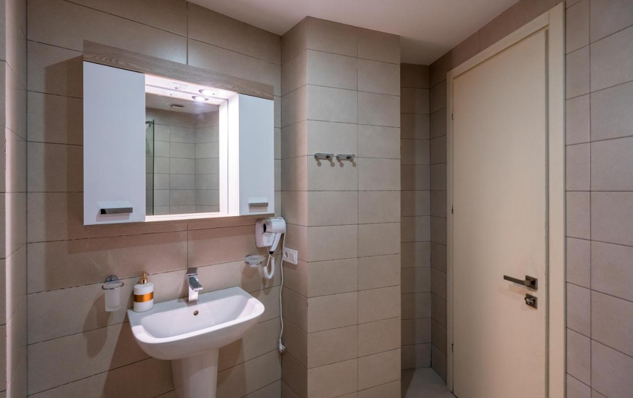 Appartement B&H1 à Goudaouri Extérieur photo